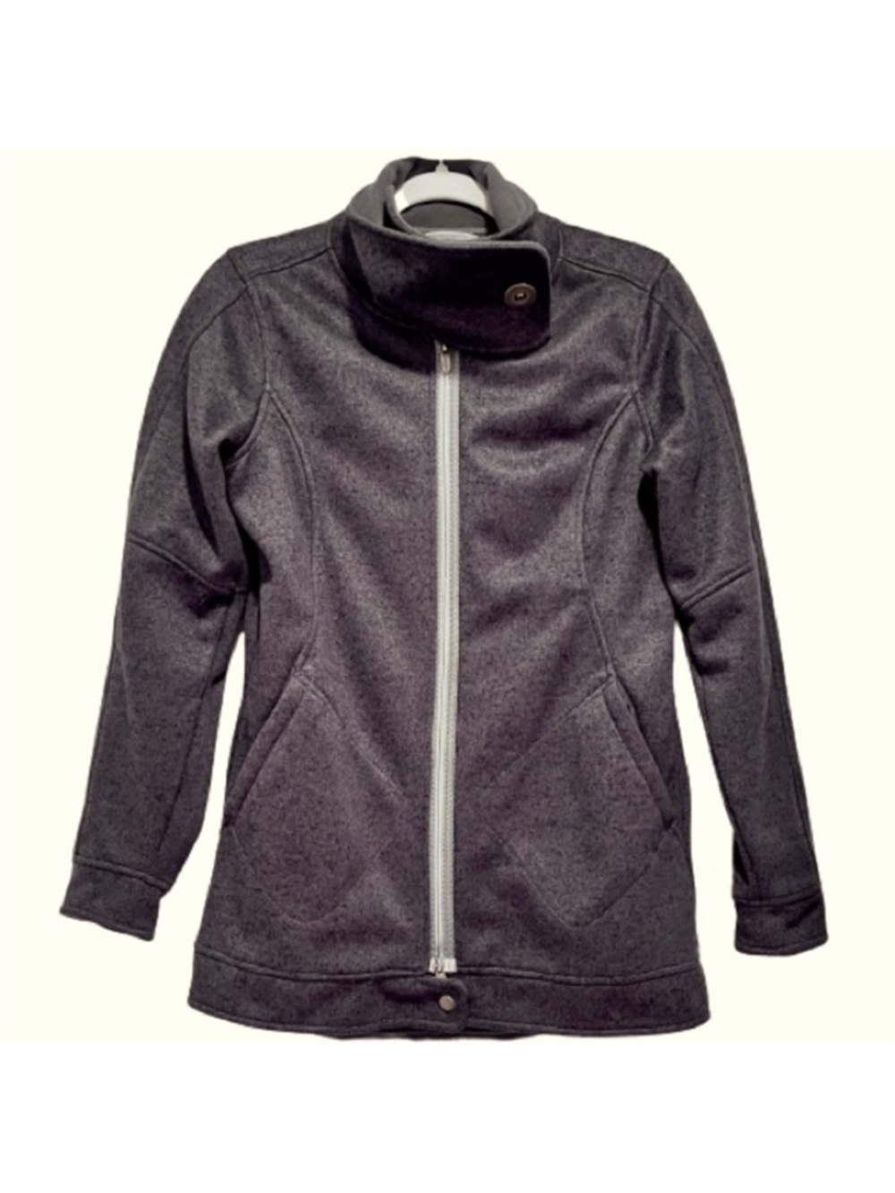 Avalanche Women's Charcoal Gray Zip Down Jacket. Size: small - Picture 7 of 9